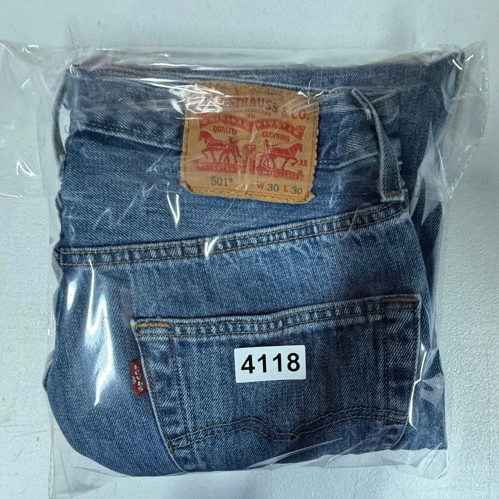 Levi's 501 Original Fit Mens Jeans W30 L30 Medium Wash Blue‎ Button Fly Denim